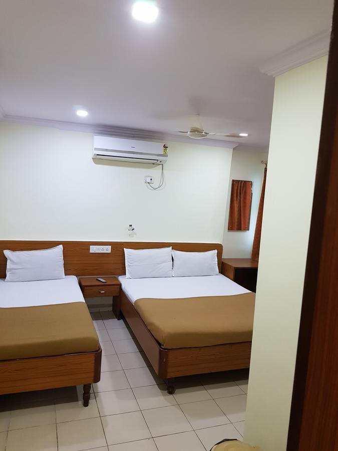 Hotel Super Bombay Extérieur photo