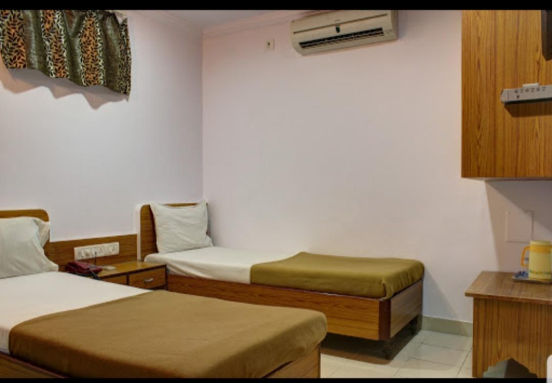Hotel Super Bombay Extérieur photo