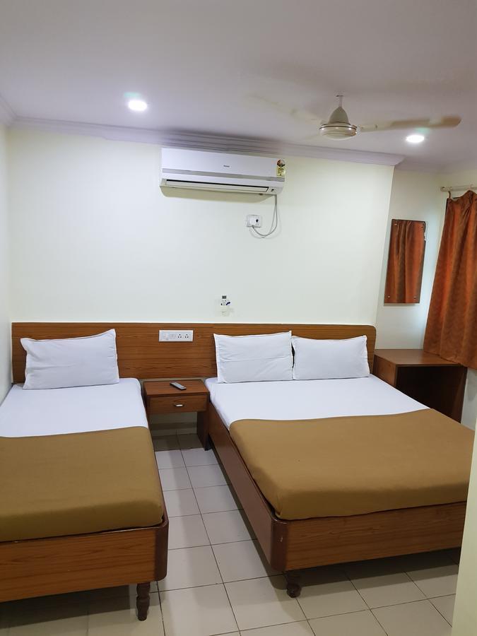 Hotel Super Bombay Extérieur photo